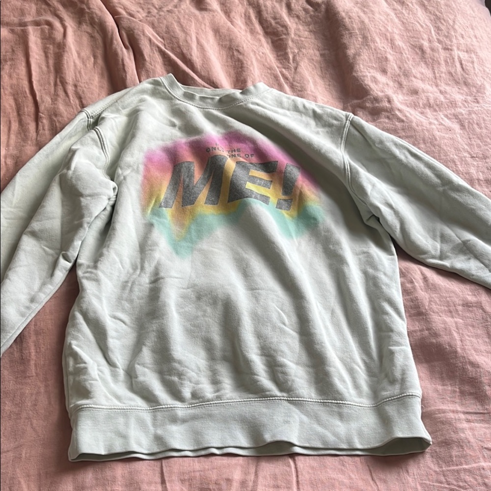 Taylor swift sweatshirt
